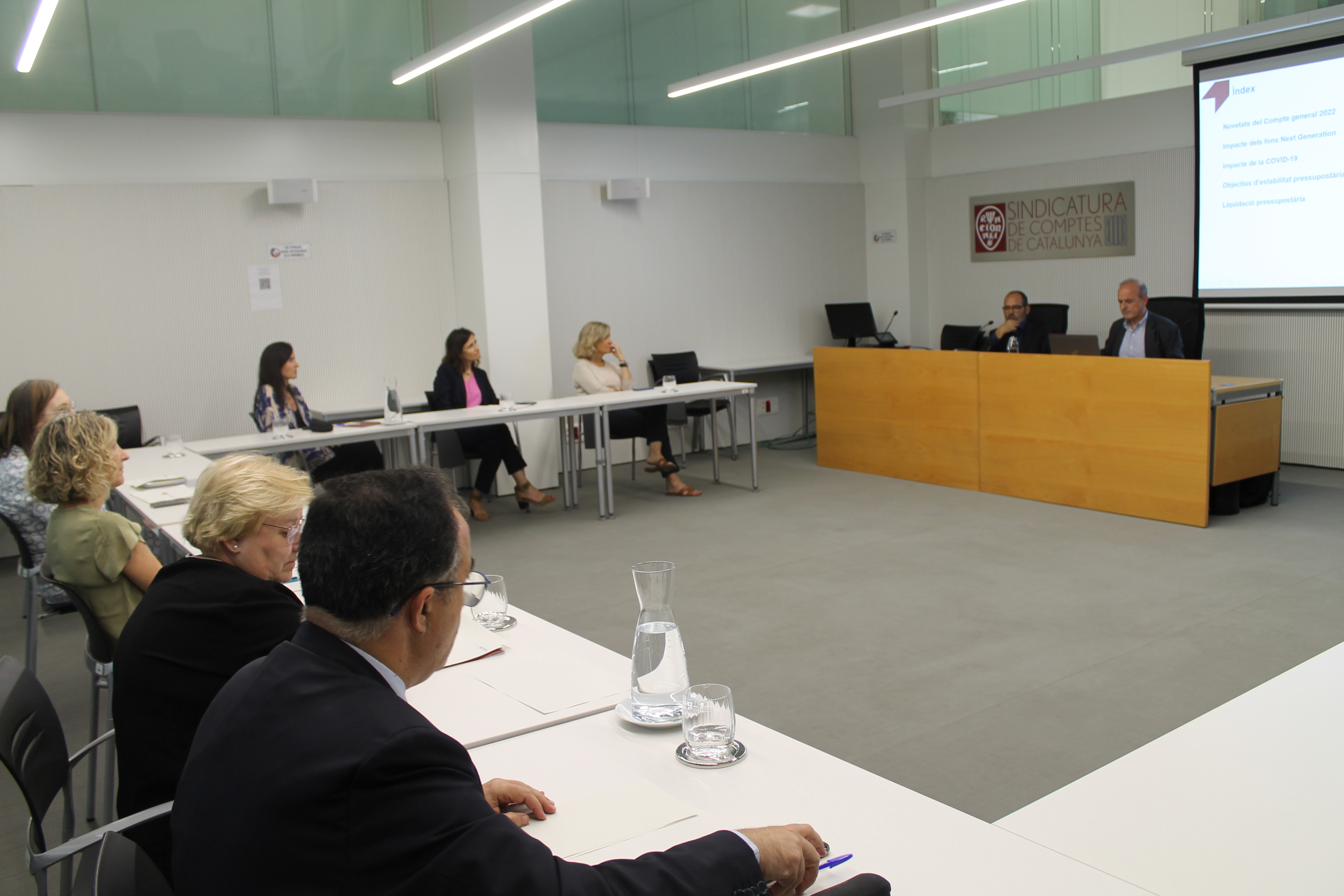 Reunió de presentació del Compte general amb l'interventor general de la Generalitat.