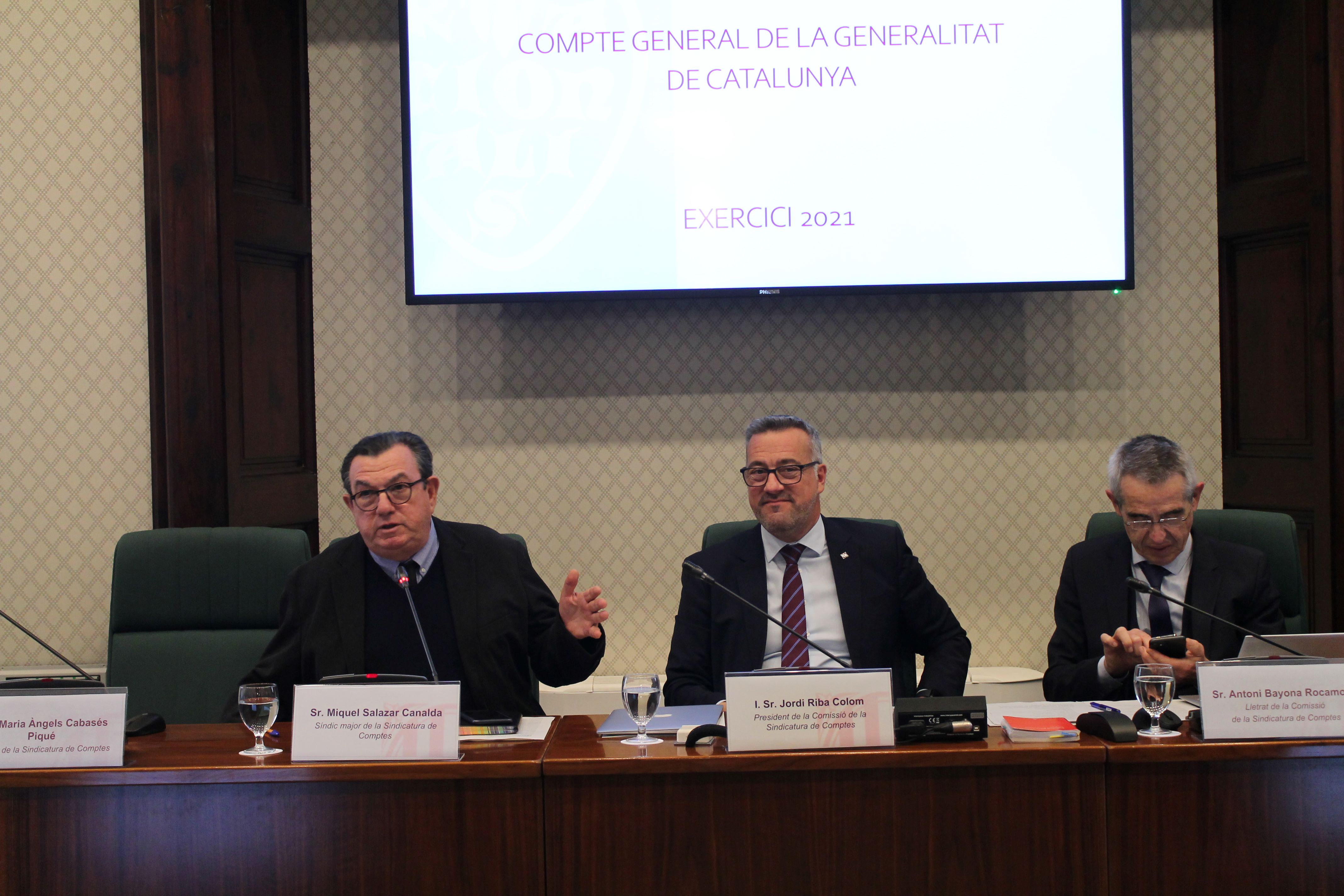 El síndic major, MIquel Salazar, presentant l'informe sobre el Compte general de la Generalitat de l'exercici 2021.