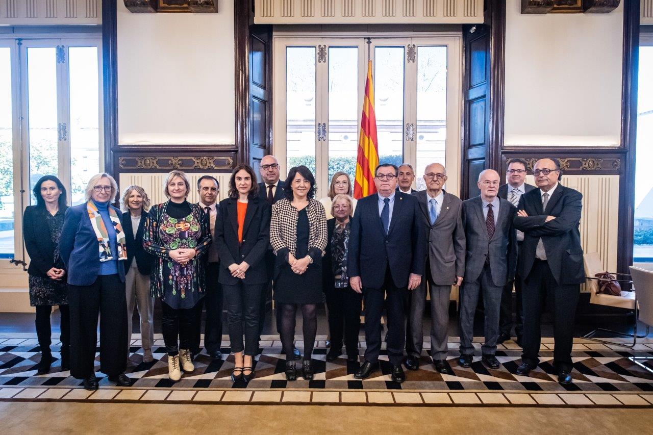 Audiència de la presidenta i les vicepresidentes del Parlament amb els membres del Ple de la Sindicatura, ex síndics majors i Antoni Castells.