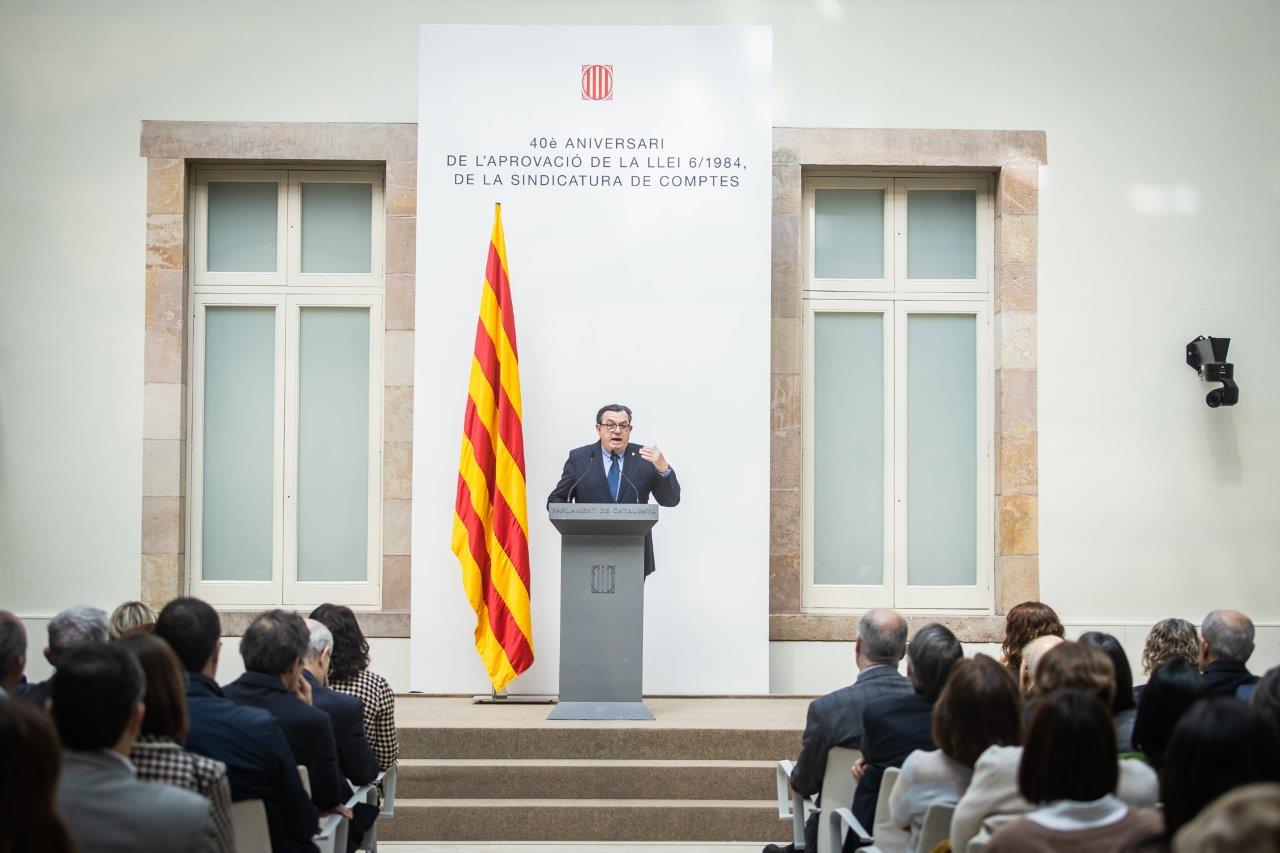 El síndic major, a l'Auditori del Parlament.